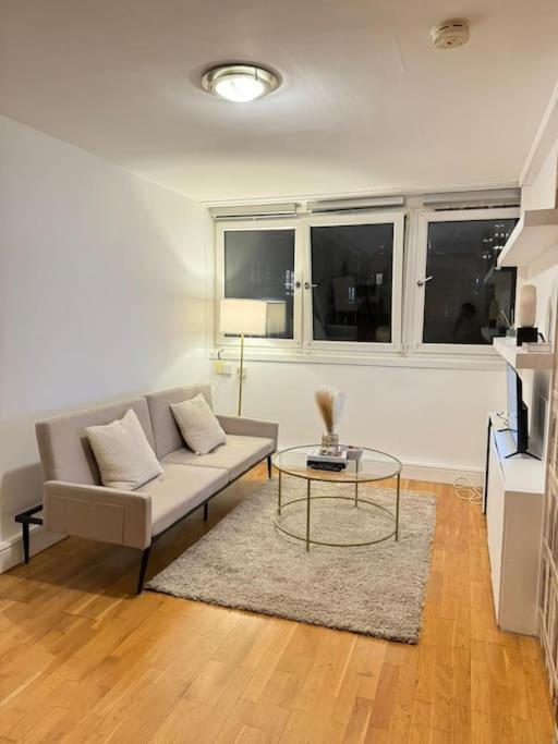 Apartment In Angel. ロンドン エクステリア 写真